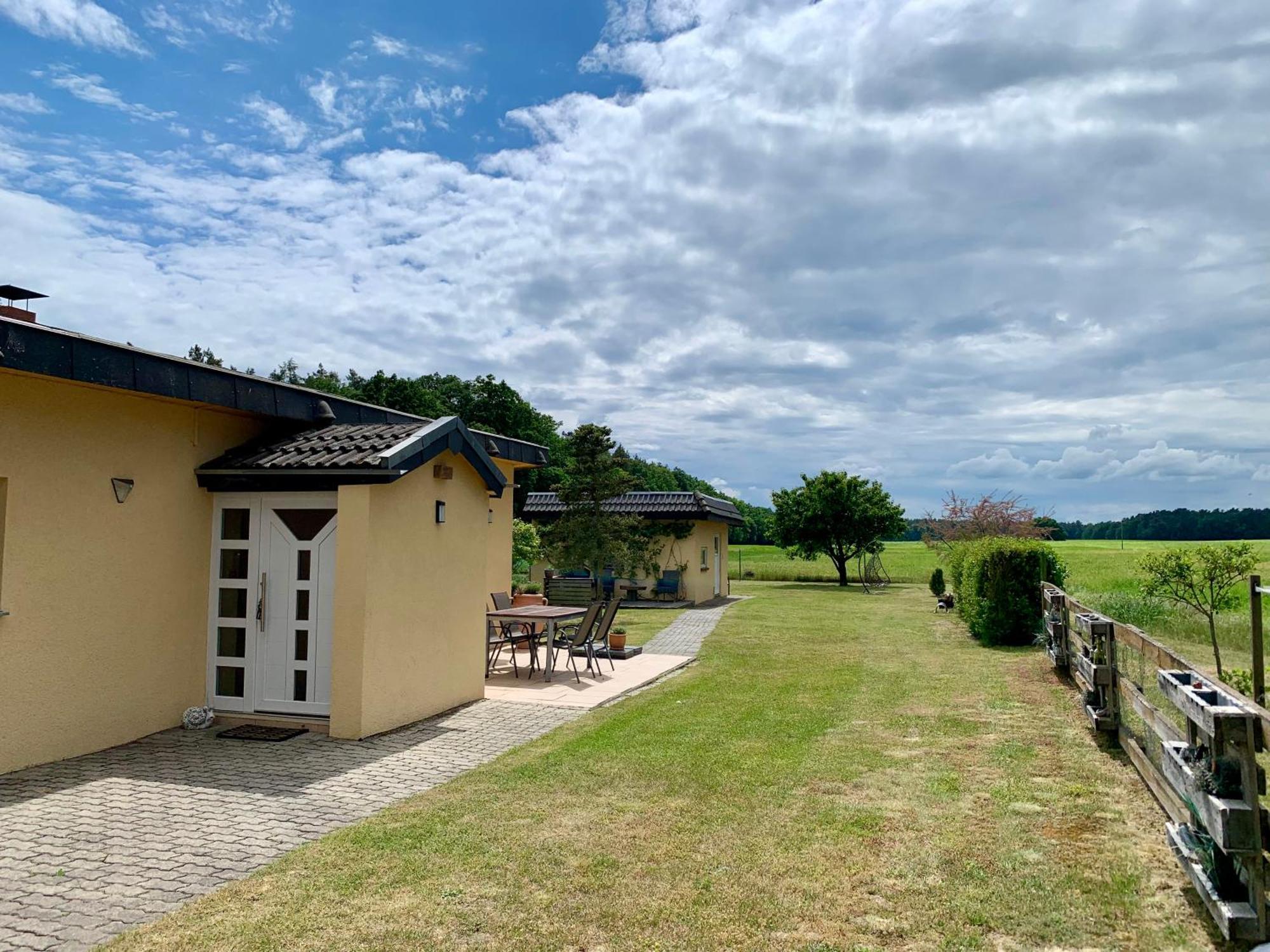 Villa Idyllisches Ferienhaus in ruhiger Lage Wölsickendorf-Wollenberg Exterior foto